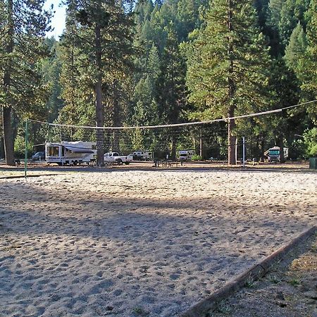 Yosemite Lakes Meadow Yurt 15 Harden Flat 외부 사진